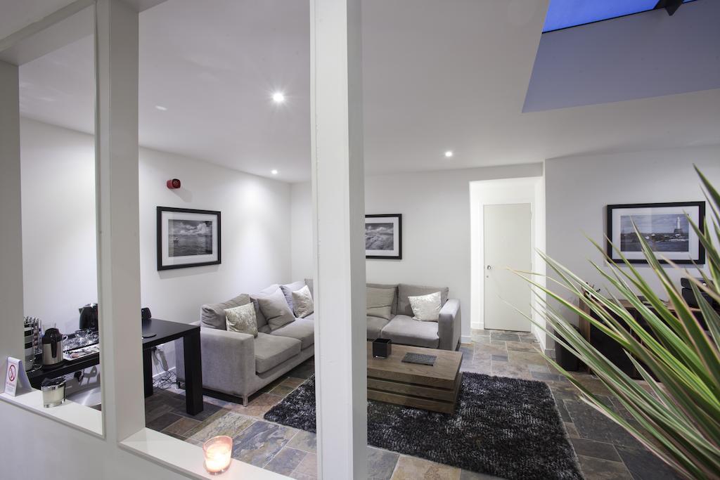 Apple Apartments Aberdeen Ngoại thất bức ảnh