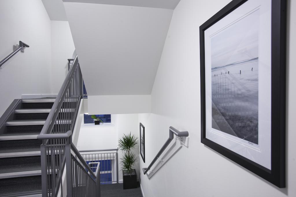 Apple Apartments Aberdeen Ngoại thất bức ảnh